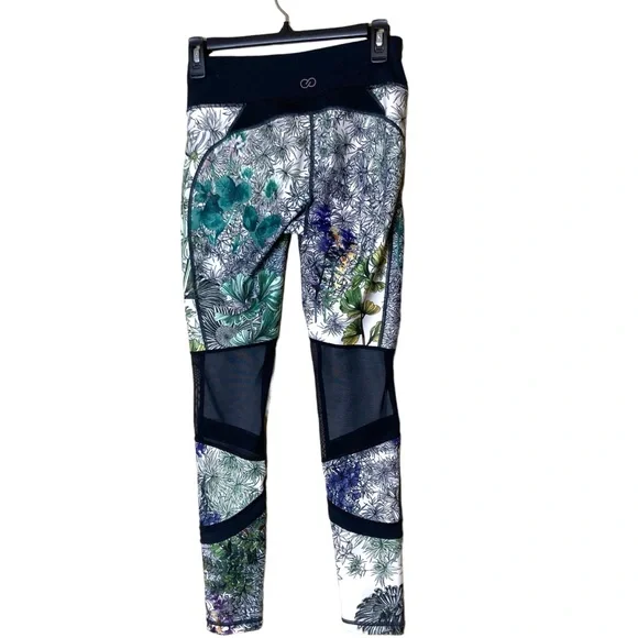 Calla by Carrie Underwood Limited Edition Leggings Floral Fleuria Size Small - Picture 3 of 9